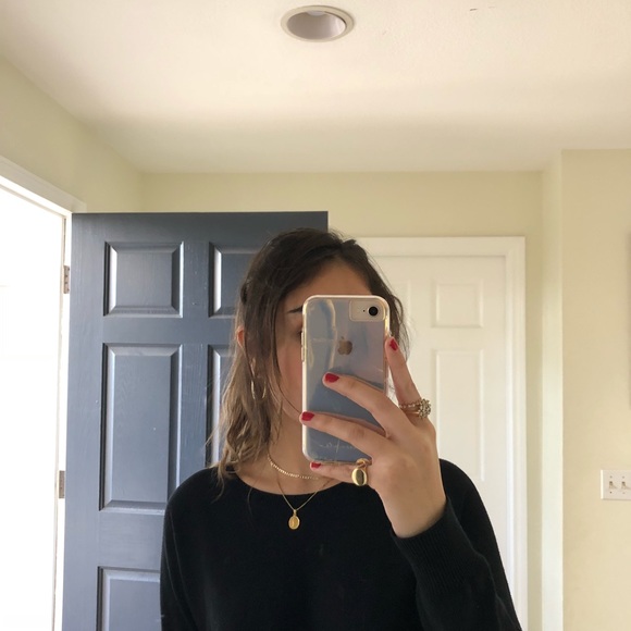 Meet your Posher, Alison - Picture 2 of 2